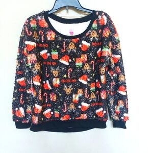 No Boundaries Christmas Sweater size Large